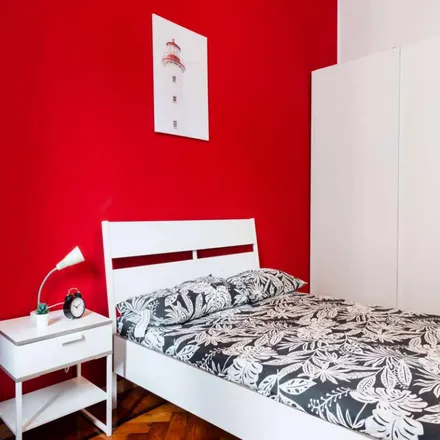 Rent this 4 bed room on 13 Giugno in Via Carlo Goldoni 44, 20129 Milan MI
