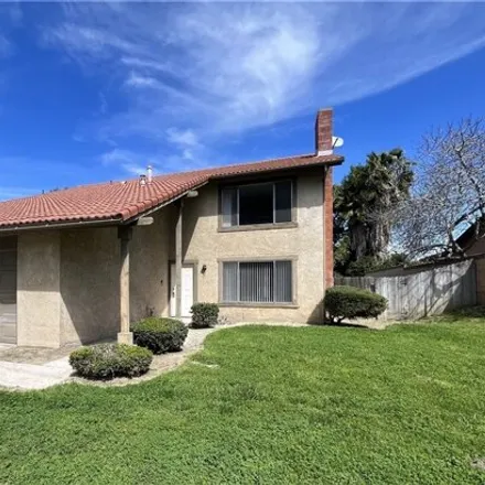 Rent this 4 bed house on 26070 Hinckley Street in Bryn Mawr, Loma Linda