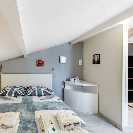 Rent this 4 bed house on 13600 La Ciotat
