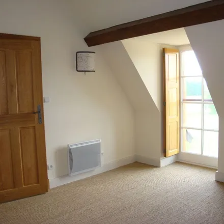 Rent this 4 bed apartment on 6 bis Place du Roi René in 49150 Baugé-en-Anjou, France