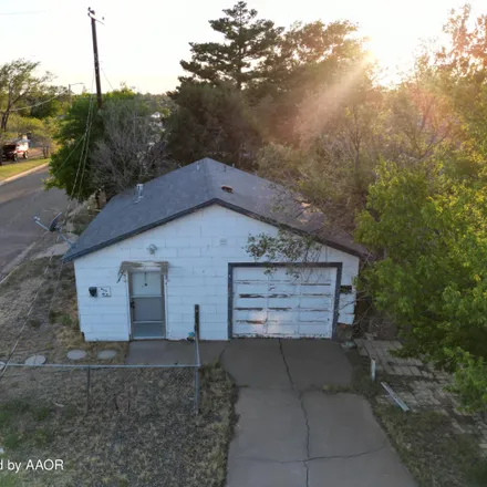 Buy this 3 bed house on 3900 West 1st Avenue in Amarillo, TX 79106