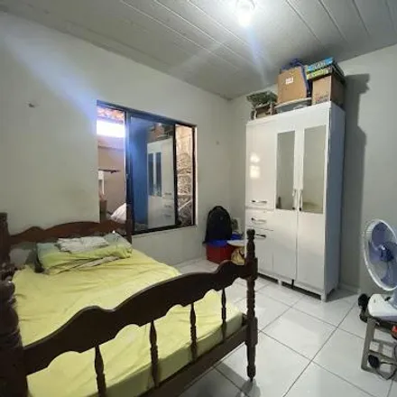 Buy this 4 bed house on Rua 35 10 in Prefeito José Walter, Fortaleza - CE