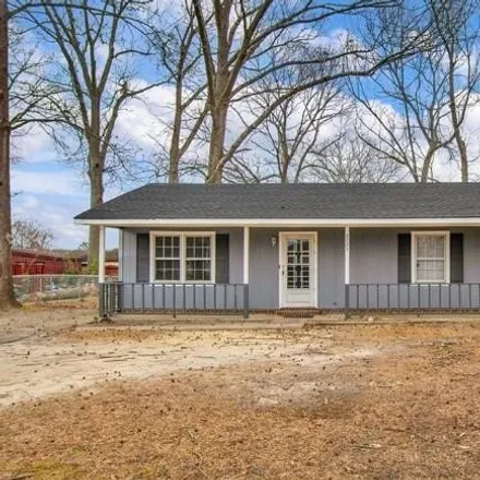 Buy this 3 bed house on 2221 Tolgate Road in Woods Edge, Fayetteville