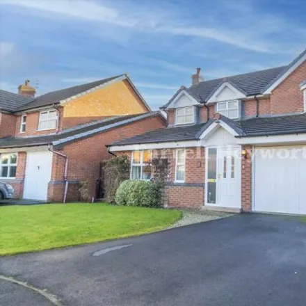 Buy this 5 bed house on Parkers Fold in Catterall, PR3 0JW