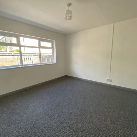 Image 5 - Muslim Burial Council Of Leicestershire, 394 East Park Road, Leicester, LE5 5HH, United Kingdom - Apartment for rent