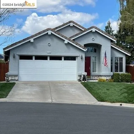 Buy this 3 bed house on 2199 Apple Hill Terrace in Brentwood, CA 94513
