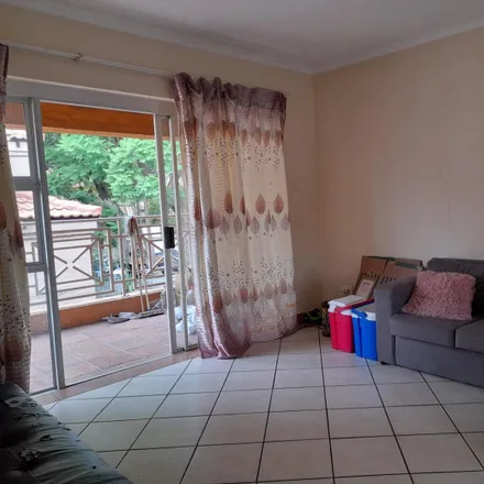 Image 7 - 77 Boven St, Rustenburg, 2999, South Africa - Apartment for rent