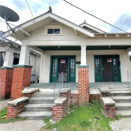 Rent this 2 bed house on 7116 Colapissa Street in New Orleans, LA 70125
