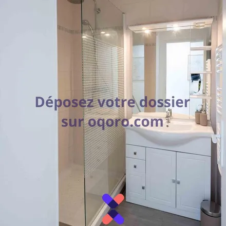 Rent this 3 bed apartment on 33 Avenue Leclerc in 69007 Lyon, France