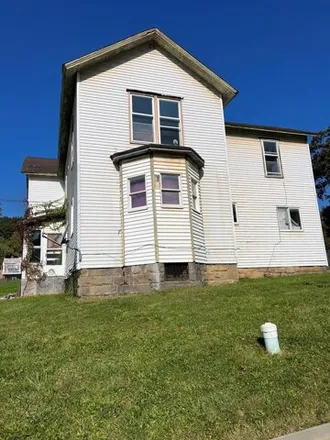 Buy this 5 bed house on 475 Pine Street in Clarion, Clarion County