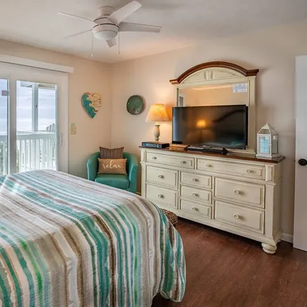 Rent this 3 bed condo on Kure Beach