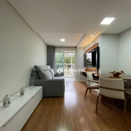 Buy this 3 bed apartment on Rua Paulo Nolli in Higienópolis, Londrina - PR