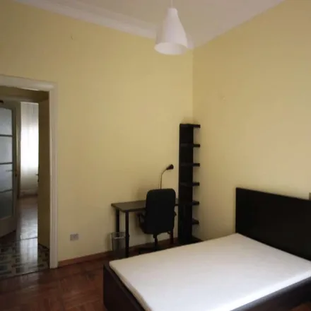 Rent this 4 bed room on Viale Brianza 30 in 20124 Milan MI, Italy