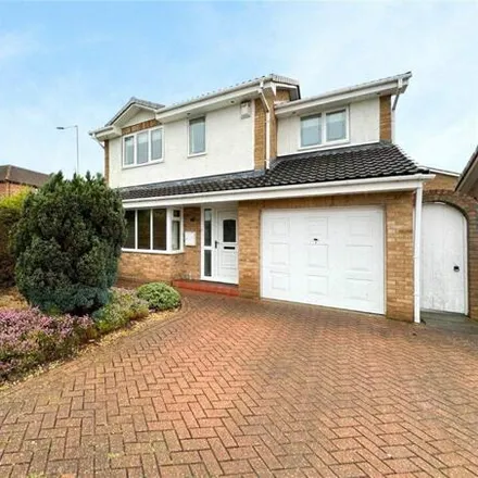 Buy this 4 bed house on Fountains Avenue in Ingleby Barwick, TS17 0TX