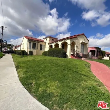 Buy this 5 bed house on 3549 Homeland Drive in Los Angeles, CA 90008