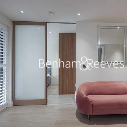 Rent this 1 bed apartment on Dockside House in 4 Park Street, London