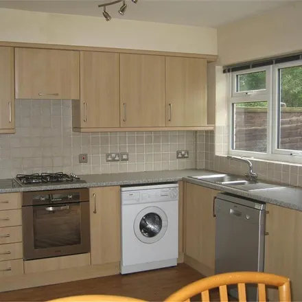Rent this 3 bed townhouse on The Gardens in Baldock, SG7 6AD