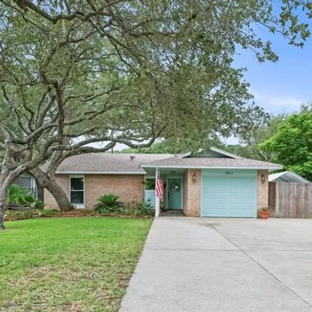 Buy this 3 bed house on 1991 Glass Avenue in Rockport, TX 78382