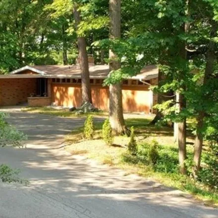 Image 1 - 1621 Timberlane Drive, Traverse City, MI 49686, USA - House for sale