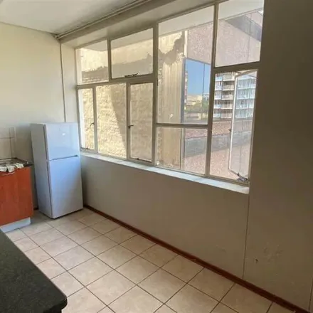 Image 5 - Stiemens Street, Braamfontein, Johannesburg, 2001, South Africa - Apartment for rent