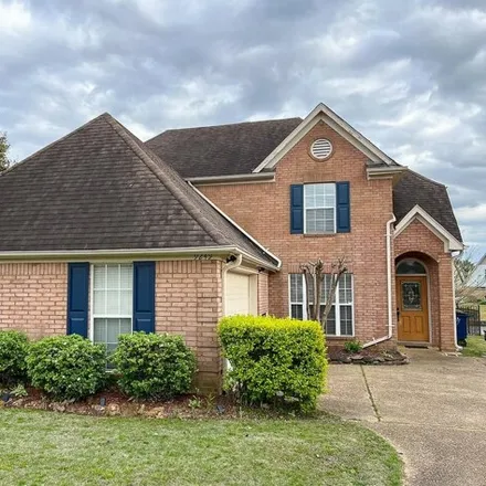 Buy this 3 bed house on 9299 Lakeshore Drive in Olive Branch, MS 38654