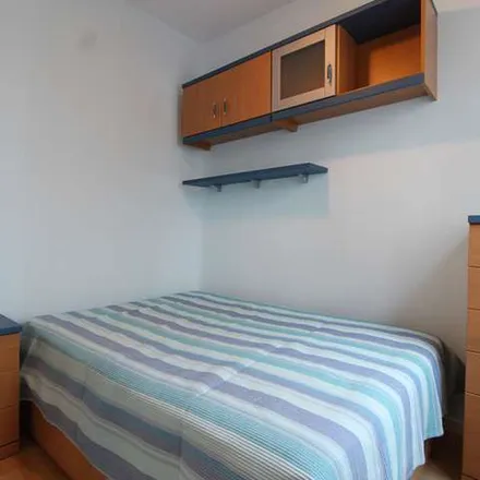 Image 4 - Madrid, Calle de Bravo Murillo, 248, 28020 Madrid - Apartment for rent