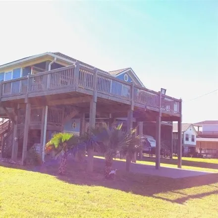 Buy this 2 bed house on 921 Sandollar in Galveston County, TX 77650