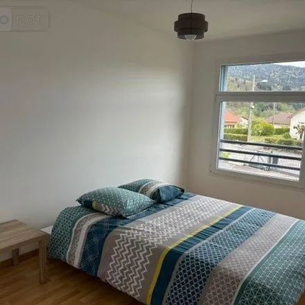 Rent this 2 bed apartment on 5 Avenue du Plateau in 88200 Saint-Étienne-lès-Remiremont, France
