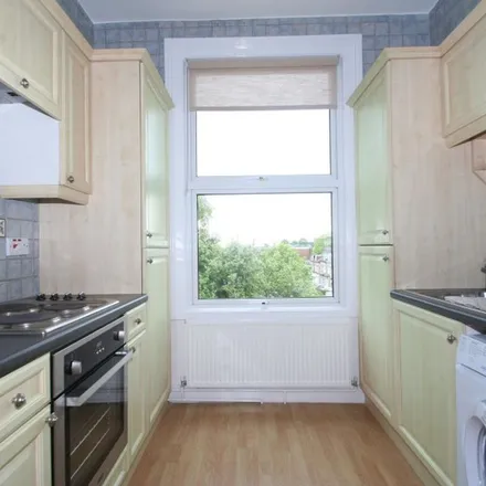 Rent this 3 bed apartment on Alexandra Road in Finchley Lane, London
