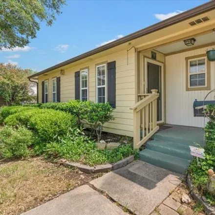 Image 4 - 164 Norwood Drive, Mesquite, TX 75149, USA - House for sale