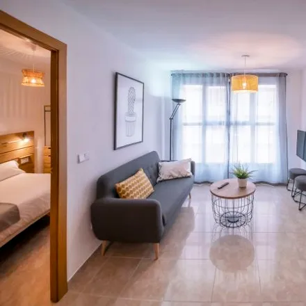 Rent this 1 bed apartment on Carrer del Serpis in 64, 46022 Valencia