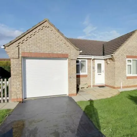 Buy this 2 bed house on Orchard Farm in Thames Crescent, Hogsthorpe