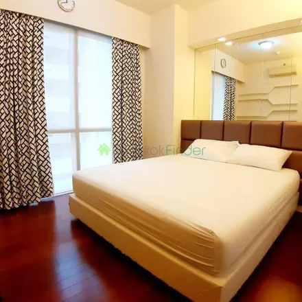 Rent this 2 bed apartment on Bangkok City Hall in Siriphong Road, Phra Nakhon District