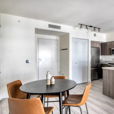 Image 5 - 1060 Northwest 7th Street, Miami, FL 33136, USA - Apartment for rent