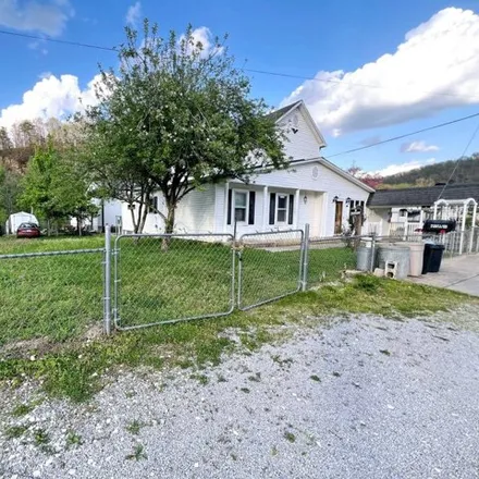 Image 3 - 8 North River Street, Auxier, Floyd County, KY 41602, USA - House for sale