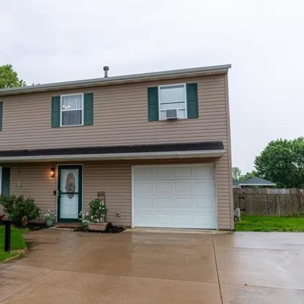 Buy this 4 bed house on 1355 Montego Drive in Marion, OH 43302