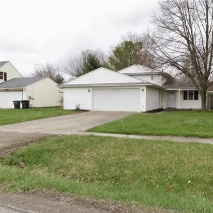 Buy this 3 bed house on 10151 Dewhurst Road in Elyria, OH 44035
