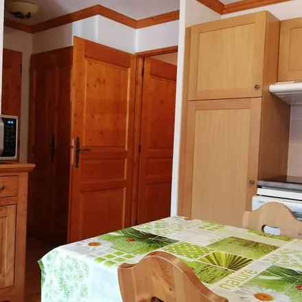 Rent this 2 bed apartment on 73450 Valloire