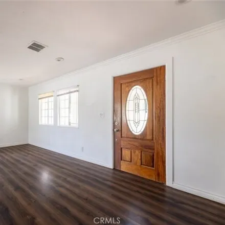 Image 6 - 8199 Kyle Street, Los Angeles, CA 91040, USA - House for sale