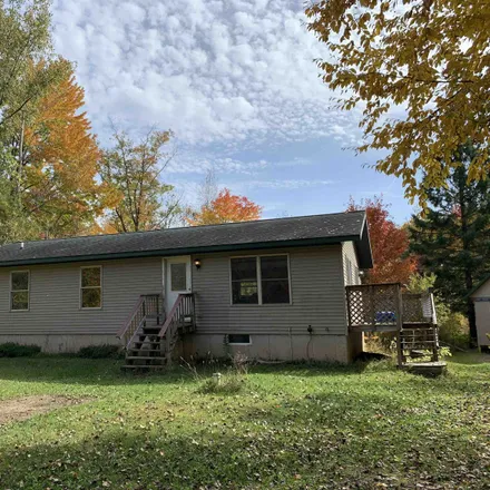 Buy this 3 bed house on 14001 182nd Street in Eagle Point, WI 54748