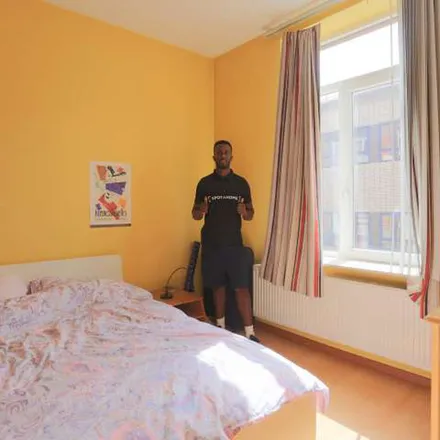 Image 1 - Rue des Éburons - Eburonenstraat 54, 1000 Brussels, Belgium - Apartment for rent