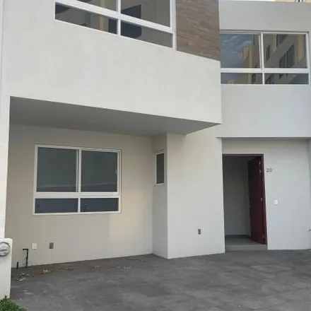 Buy this 4 bed house on Calle Villa Juárez in Francisco Sarabia, 45238 Zapopan