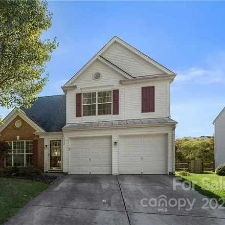 Buy this 3 bed house on 2828 Old Ironside Drive in Charlotte, NC 28213