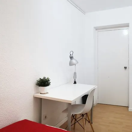 Image 3 - Madrid, Calle de Santa Catalina, 8, 28014 Madrid - Room for rent