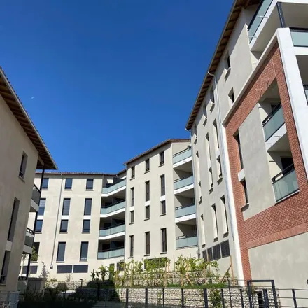 Image 2 - 29 Avenue de Toulouse, 31320 Castanet-Tolosan, France - Apartment for rent