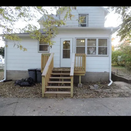 Rent this 1 bed room on 1094 Broad Street in Warrensburg, MO 64093