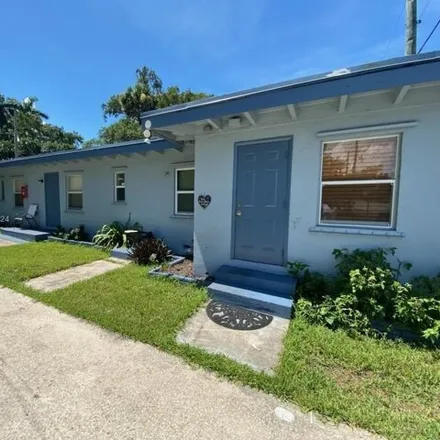Buy this 1studio house on US 98;US 441 in Palm Beach County, FL 33438