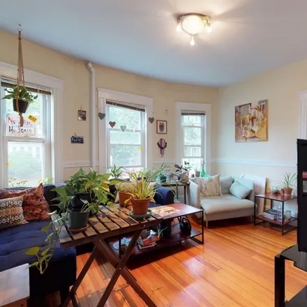 Rent this 1 bed room on 762 Broadway in Somerville, MA 02144