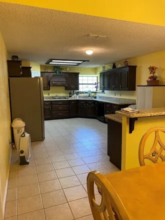 Image 7 - 44 Villa Franca St, Brownsville, Texas, 78526 - House for sale