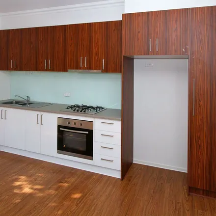 Image 3 - McMahon Road, Reservoir VIC 3073, Australia - Apartment for rent